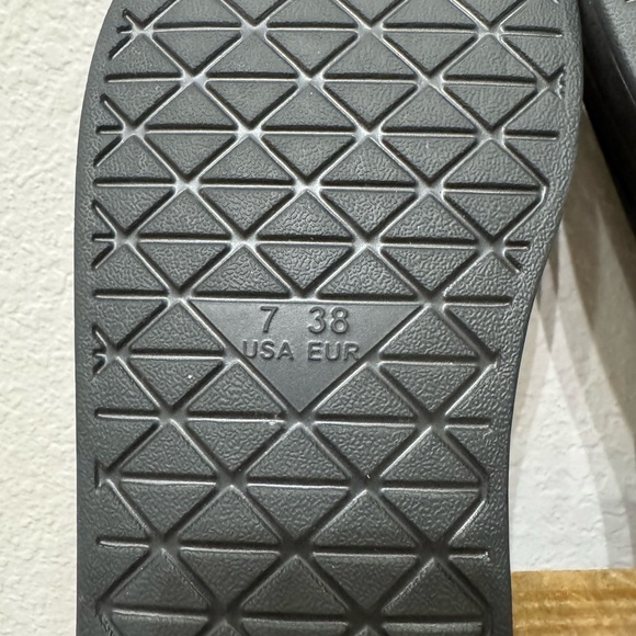 Jeffrey Campbell Blithe Black Platform Sandals Size 7 NEW - Picture 7 of 7